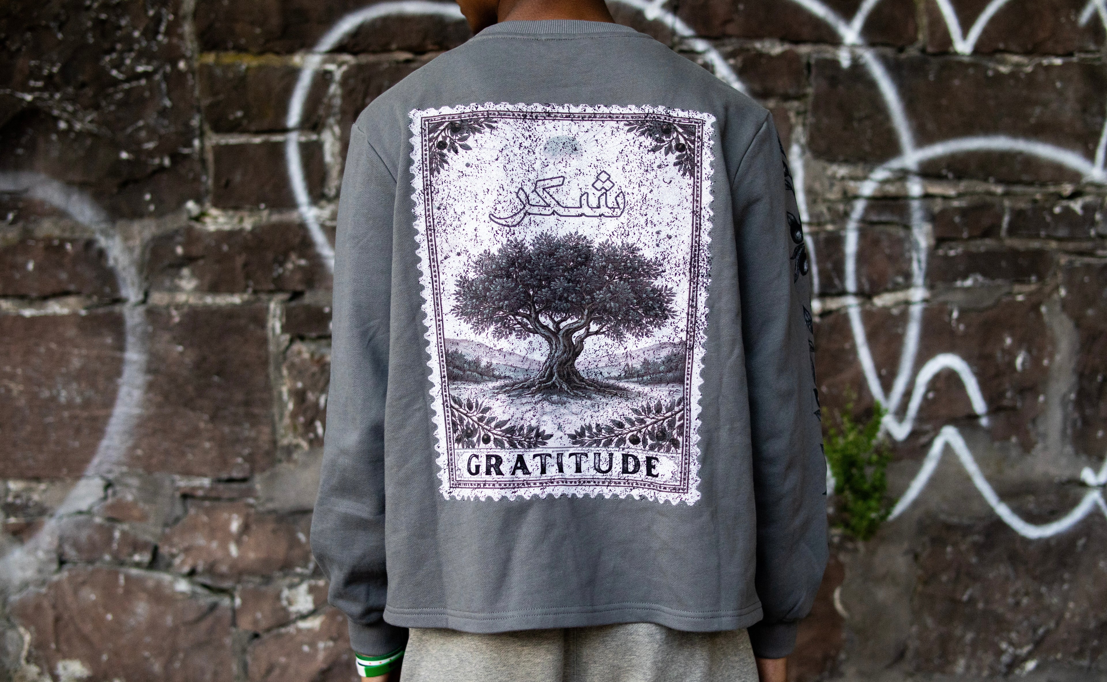 Gratitude Long Sleeve - Gray